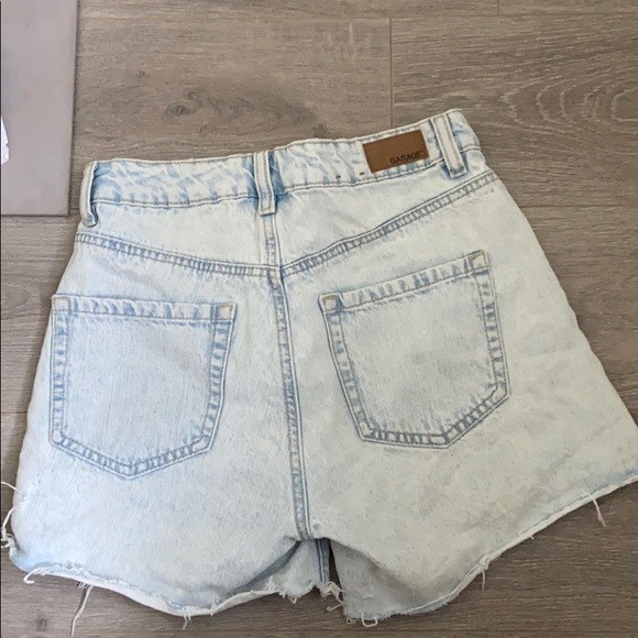 Denim shorts from Garage - Picture 2 of 3
